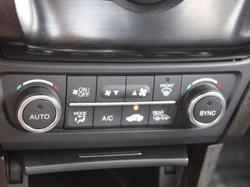 Used 2019 Acura ILX image 37