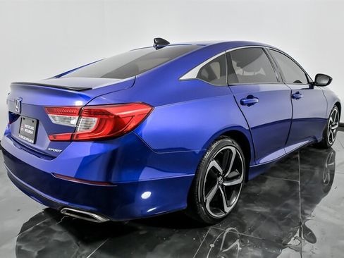 Used 2021 Honda Accord Sport image 10