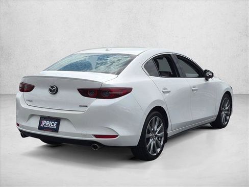 Used 2021 MAZDA MAZDA3 s FWD image 5