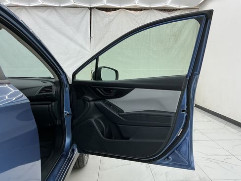 Used 2018 Subaru Crosstrek 2.0i Premium AWD/4WD image 19
