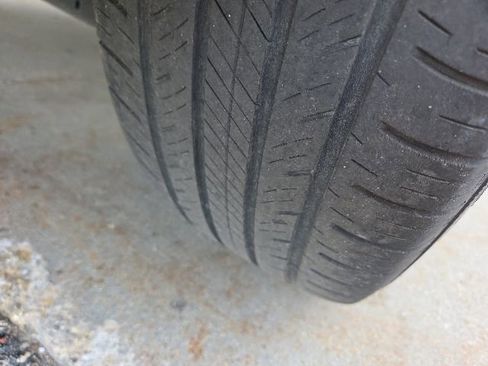 Used 2020 Buick Enclave Essence FWD image 67