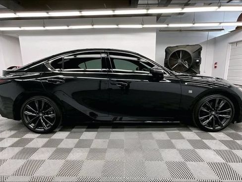 Used 2025 Lexus IS 350 F Sport w/ Accessory Package 2 RWD image 15