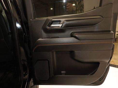 Certified 2024 GMC Sierra 1500 AT4 w/ Technology Package image 22