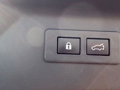 Used 2025 Subaru Forester Sport AWD/4WD image 12
