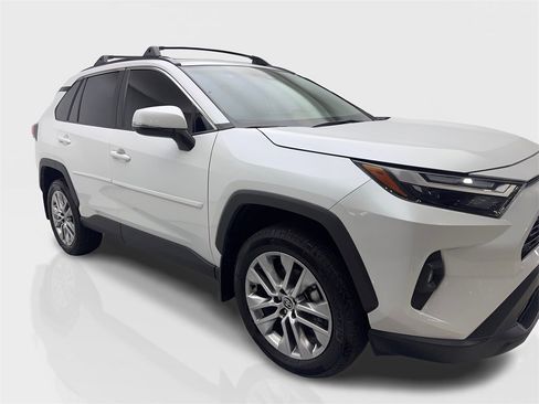 Used 2024 Toyota RAV4 XLE Premium image 12