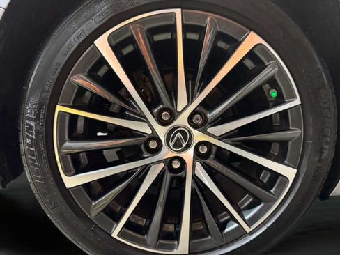 Used 2023 Lexus ES 350 w/ Premium Package FWD image 34