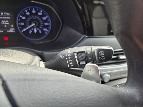 Used 2022 Hyundai Palisade SE AWD/4WD image 18