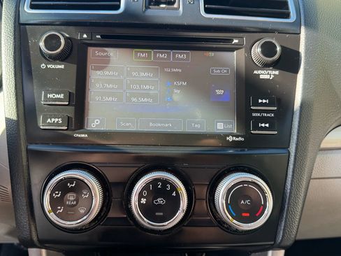 Used 2017 Subaru Forester 2.5i image 26