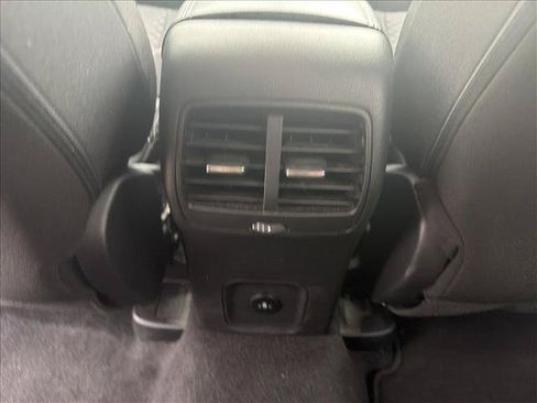Used 2024 Ford Escape Active AWD/4WD image 19