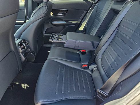 New 2026 Mercedes-Benz GLC 300 4MATIC image 30