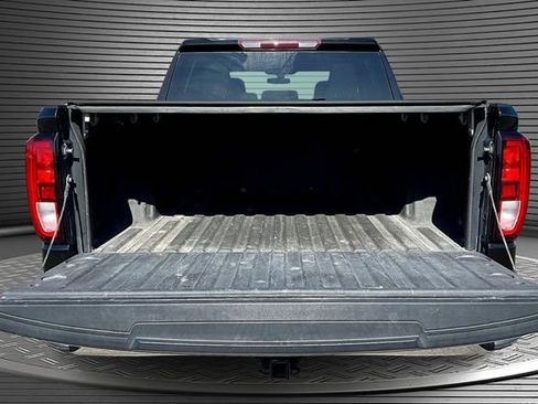 Used 2020 GMC Sierra 1500 SLE w/ SLE Value Package image 7