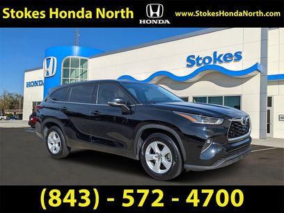 Used 2021 Toyota Highlander LE