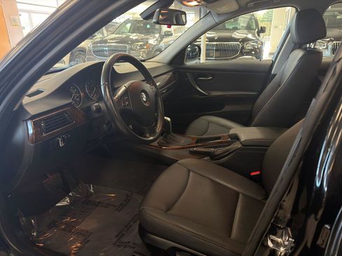 Used 2009 BMW 328i Sedan RWD image 12