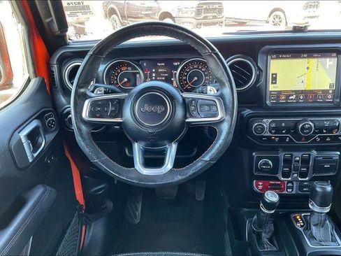 Used 2023 Jeep Wrangler Unlimited Rubicon 392 AWD/4WD image 4