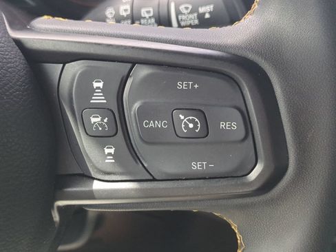 Used 2024 Jeep Wrangler Unlimited Sport AWD/4WD image 26