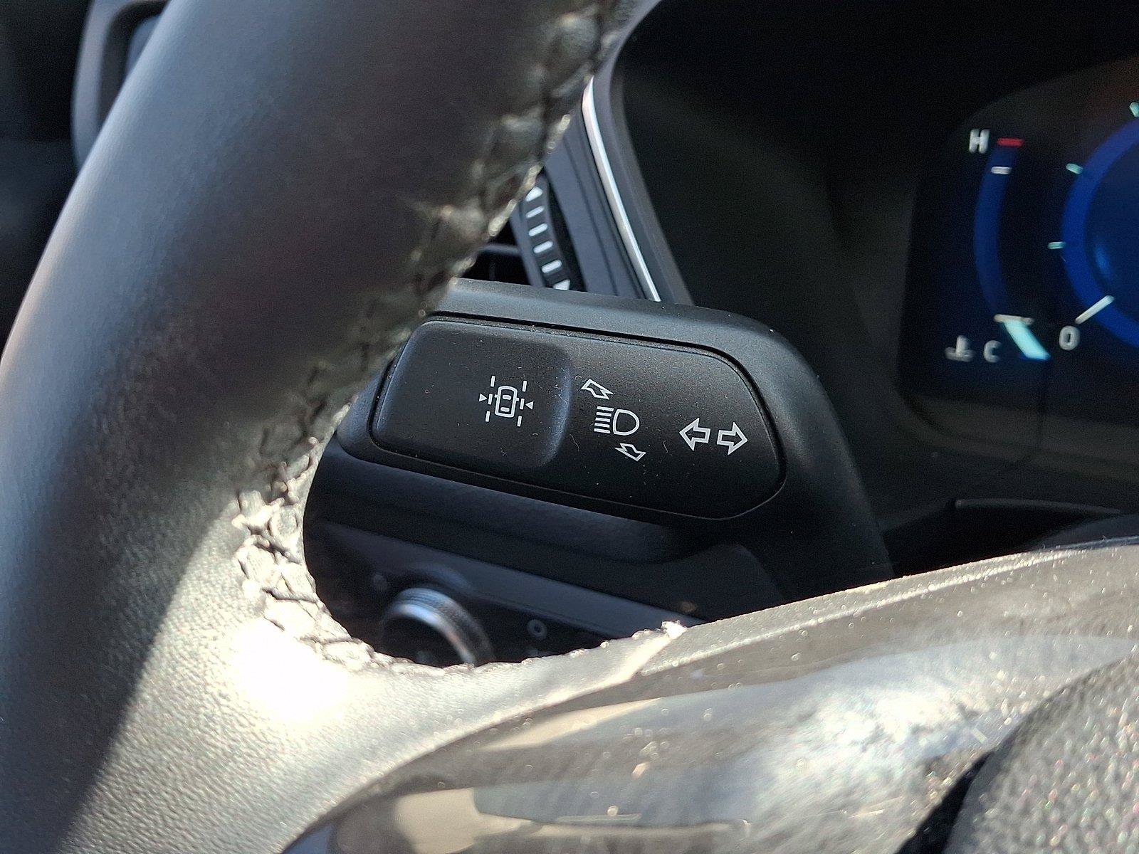 Used 2022 Ford Escape Titanium AWD/4WD image 24