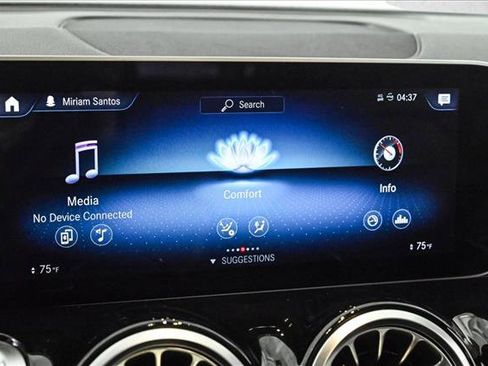 Used 2020 Mercedes-Benz GLB 250 4MATIC image 14