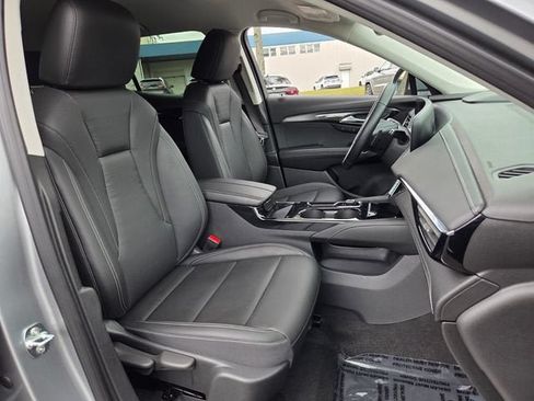 Used 2024 Buick Envision Preferred AWD/4WD image 17