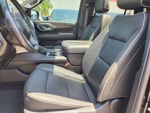Used 2023 Chevrolet Tahoe Premier AWD/4WD image 21
