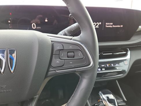 Used 2024 Buick Envista Avenir image 21