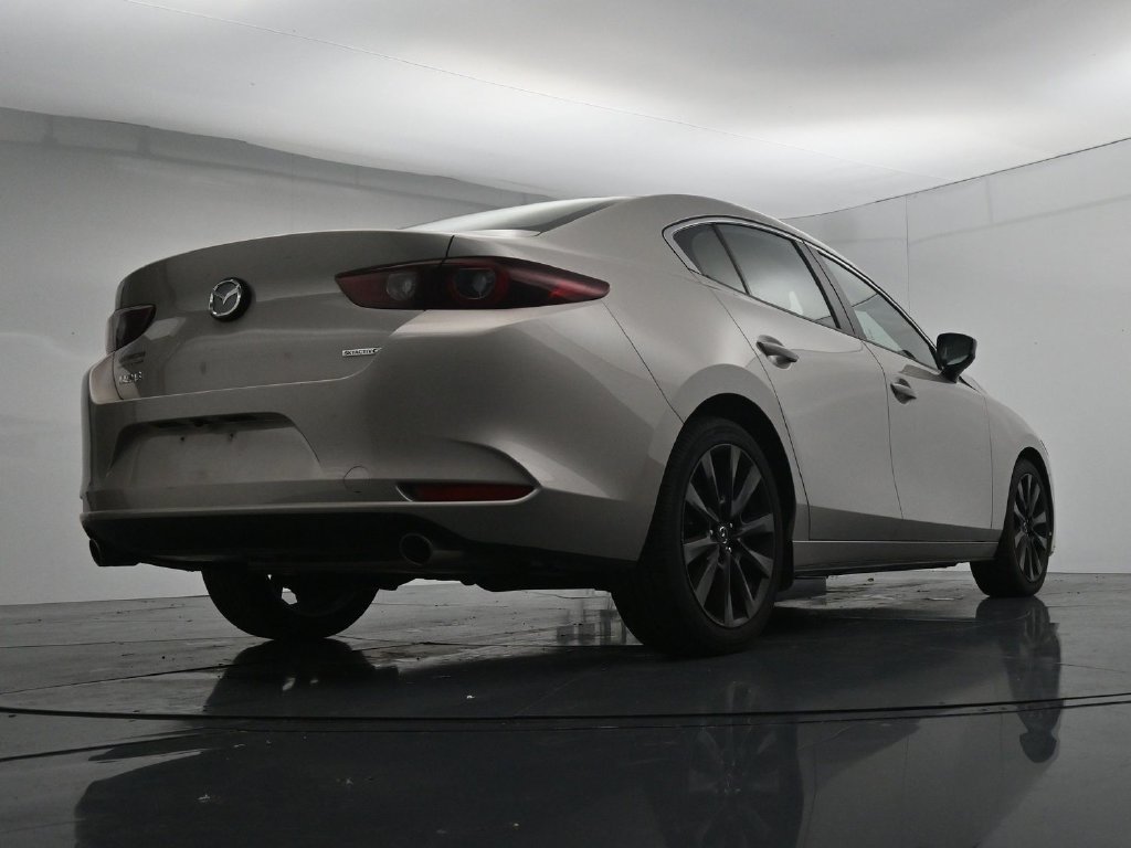 Used 2024 MAZDA MAZDA3 s FWD image 22