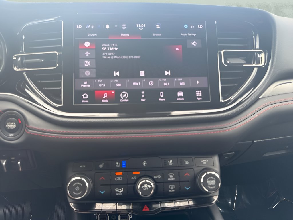 Used 2025 Dodge Durango R/T AWD/4WD image 10