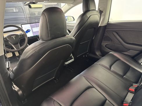 Used 2020 Tesla Model 3 Performance image 16