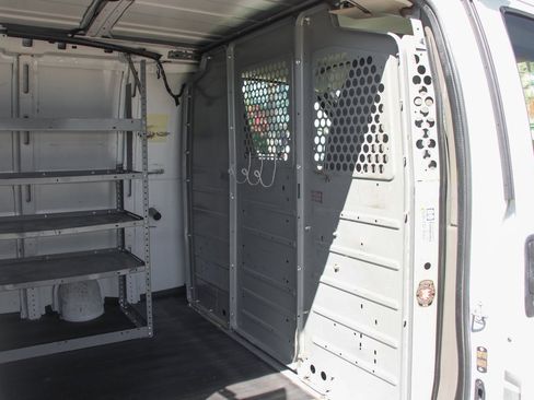 Used 2012 Chevrolet Express 2500 w/ Power Package image 14