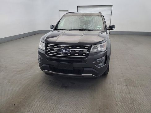 Used 2017 Ford Explorer XLT AWD/4WD image 15