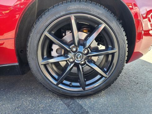 Used 2016 MAZDA MX-5 Miata Club RWD image 35