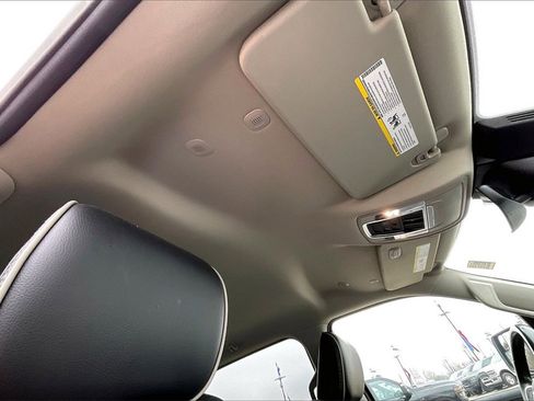 Certified 2022 RAM 1500 Laramie image 21