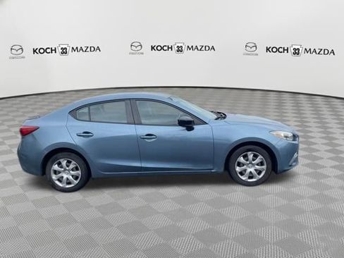 Used 2014 MAZDA MAZDA3 i SV image 2