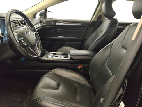 Used 2018 Ford Fusion Titanium AWD/4WD image 17