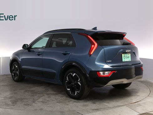 Used 2023 Kia Niro Wind w/ Wind Preserve Package FWD image 17