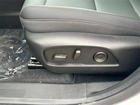 New 2026 GMC Terrain AT4 w/ Technology Package II image 10