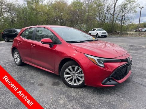 Used 2024 Toyota Corolla SE w/ SE Package FWD image 1