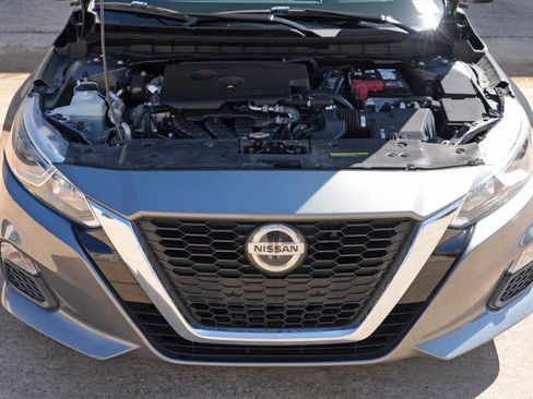 Used 2020 Nissan Altima 2.5 S image 7