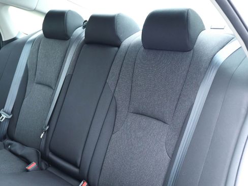 Used 2023 Honda Accord EX image 13