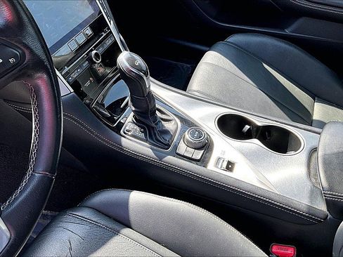 Used 2018 INFINITI Q60 3.0t Luxe image 27