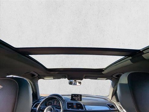 Used 2018 Audi Q3 2.0T Premium image 18