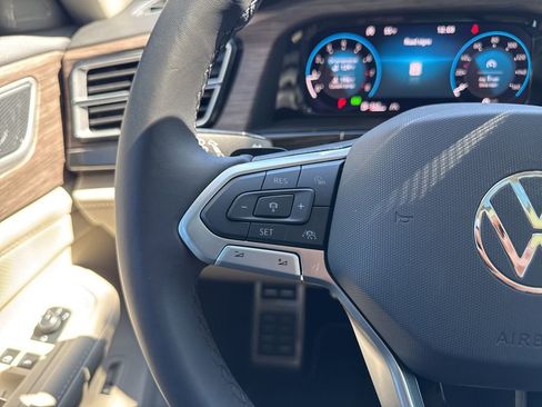New 2026 Volkswagen Atlas SEL Premium R-Line image 38