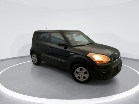 Used 2013 Kia Soul FWD image 8