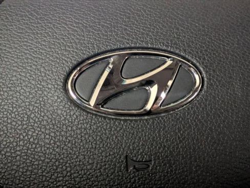 Used 2017 Hyundai Tucson Sport w/ Cargo Package image 13