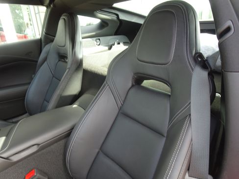 Used 2019 Chevrolet Corvette Grand Sport RWD image 11