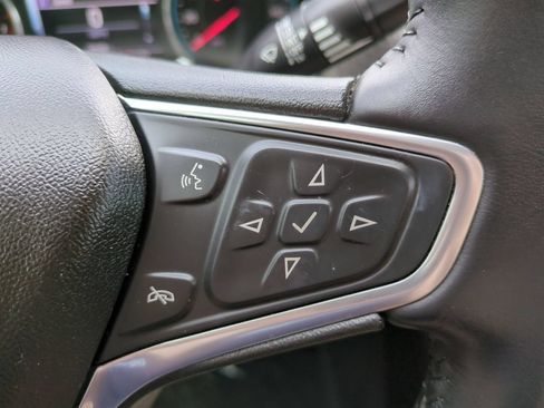 Used 2018 Chevrolet Malibu LT FWD image 23