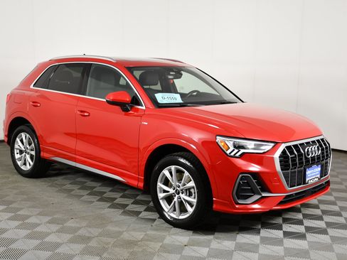 Used 2025 Audi Q3 2.0T Premium AWD/4WD image 4