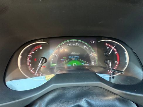 Used 2023 Toyota RAV4 XLE w/ Convenience Package AWD/4WD image 12