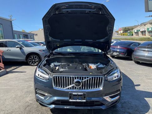 Used 2023 Volvo XC90 T8 Ultimate w/ Lounge Package AWD/4WD image 13