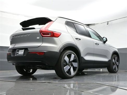 New 2024 Volvo XC40 Recharge Plus w/ Protection Package Premier image 24