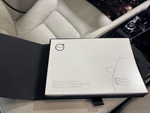 Used 2024 Volvo S60 T8 Core w/ Climate Package image 34